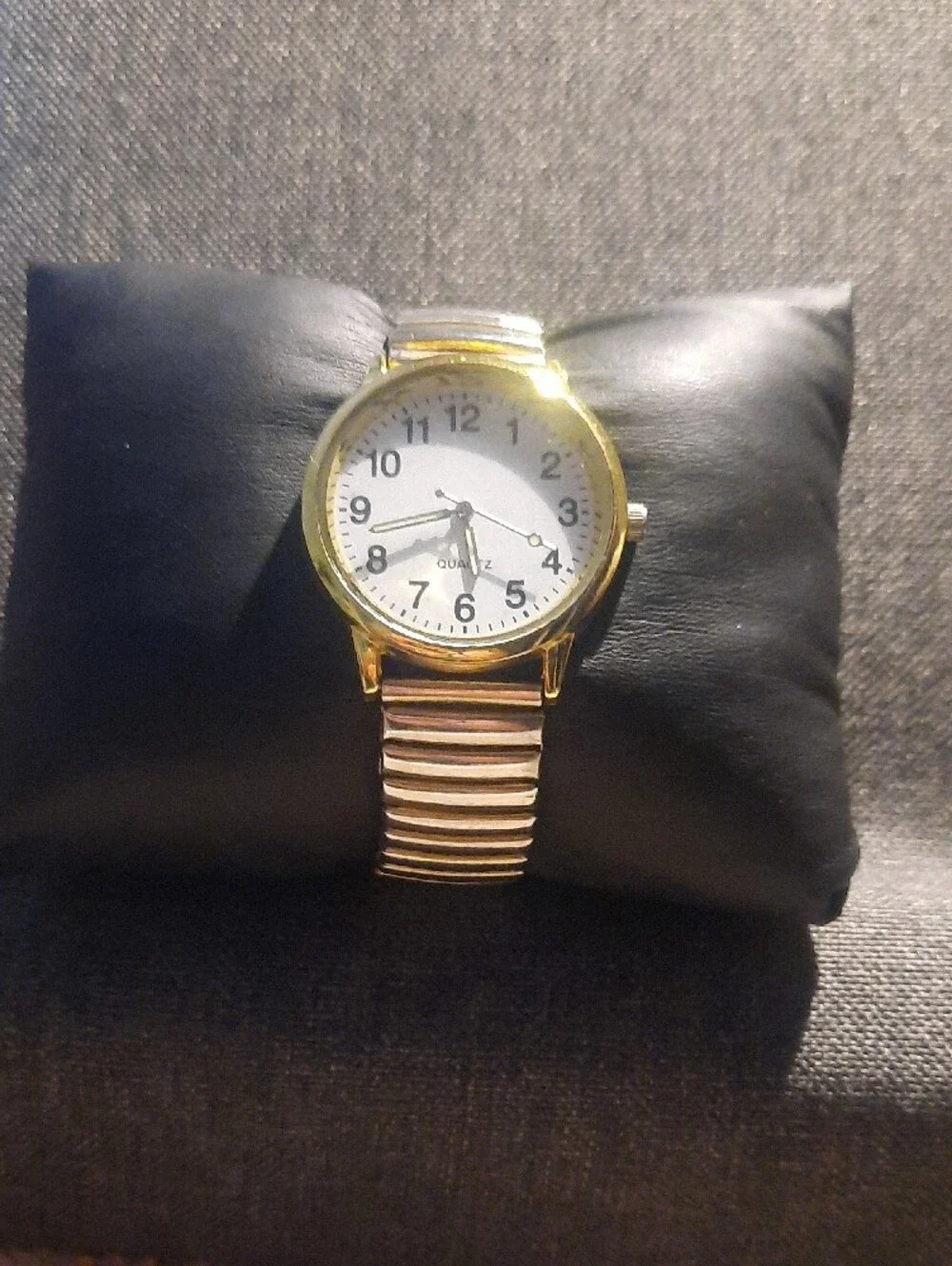 N/A classic gold